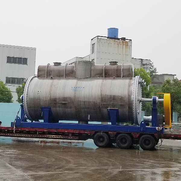 Выпарная установка для обессоливания жесткой воды